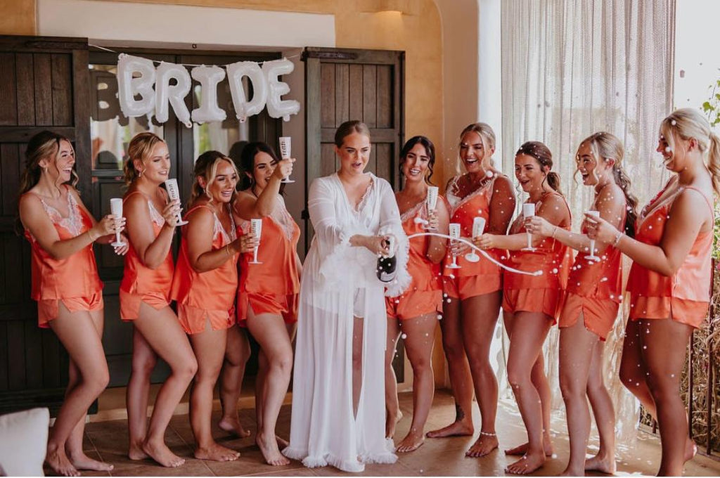 Wedding and Hen Fans
