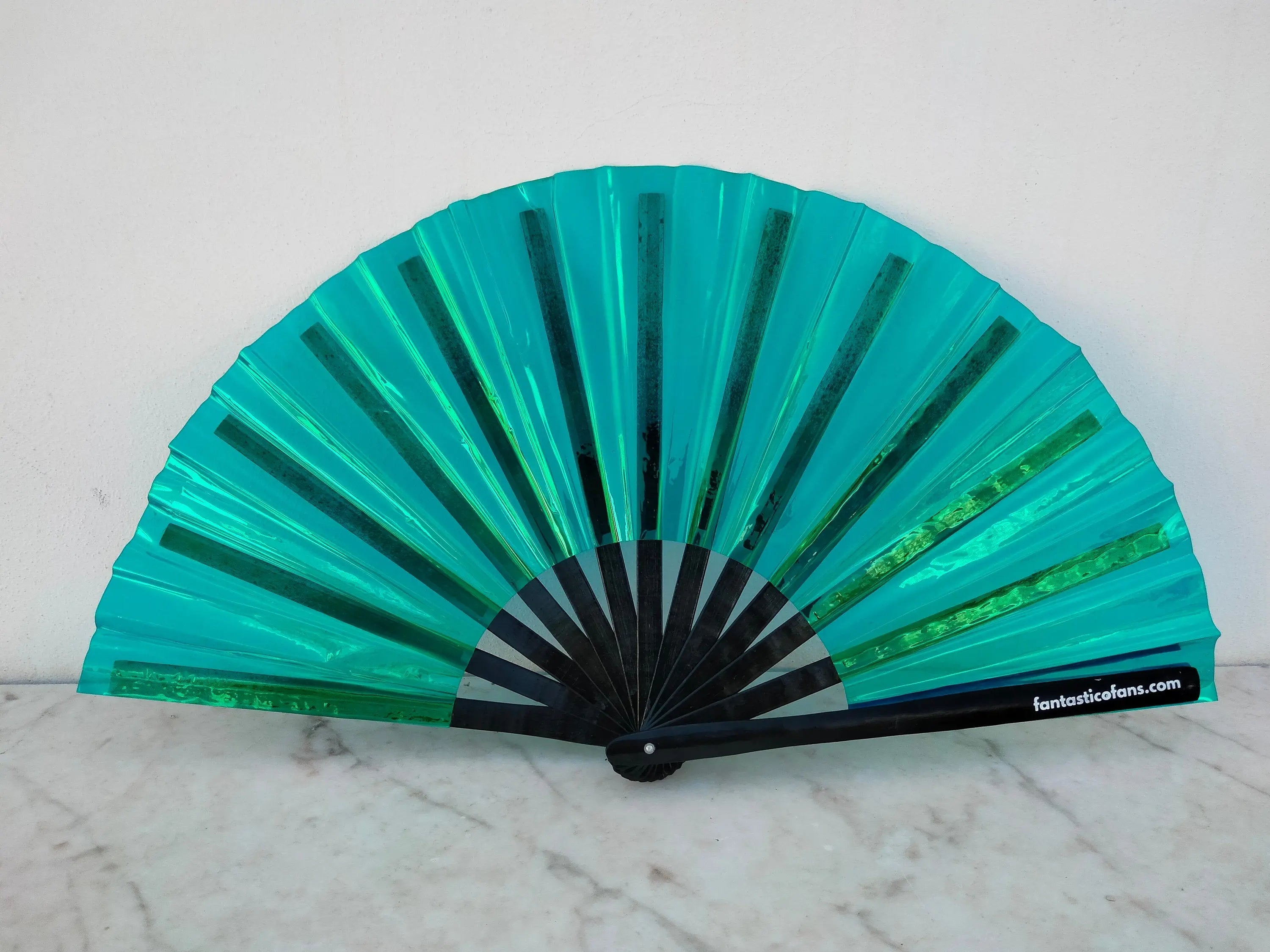 Holographic shimmer XL Fan - Paradise Green metallic Fantastico Fans